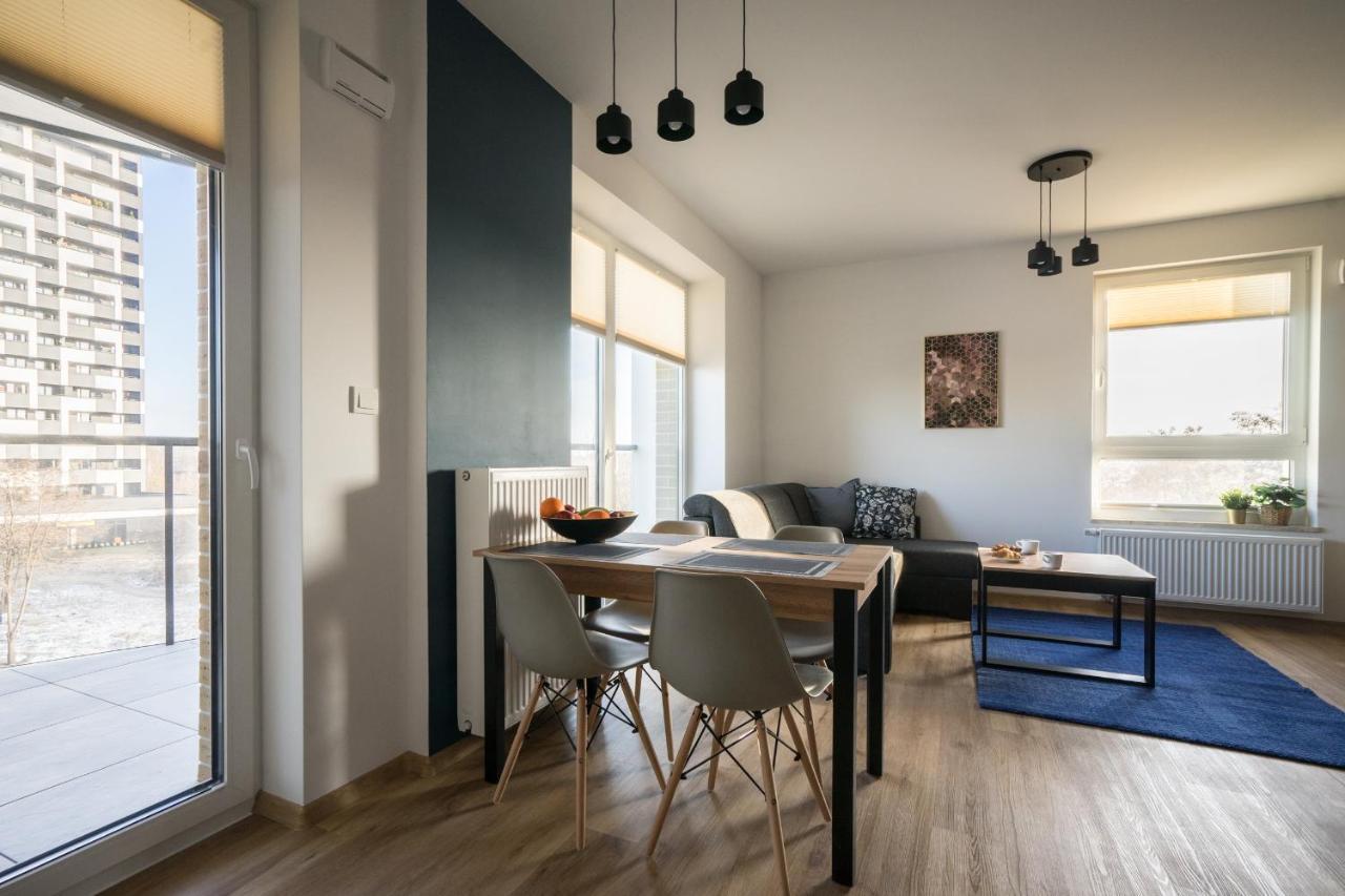 Bizapartments - Modern Flats With Parking Varsovia Exterior foto