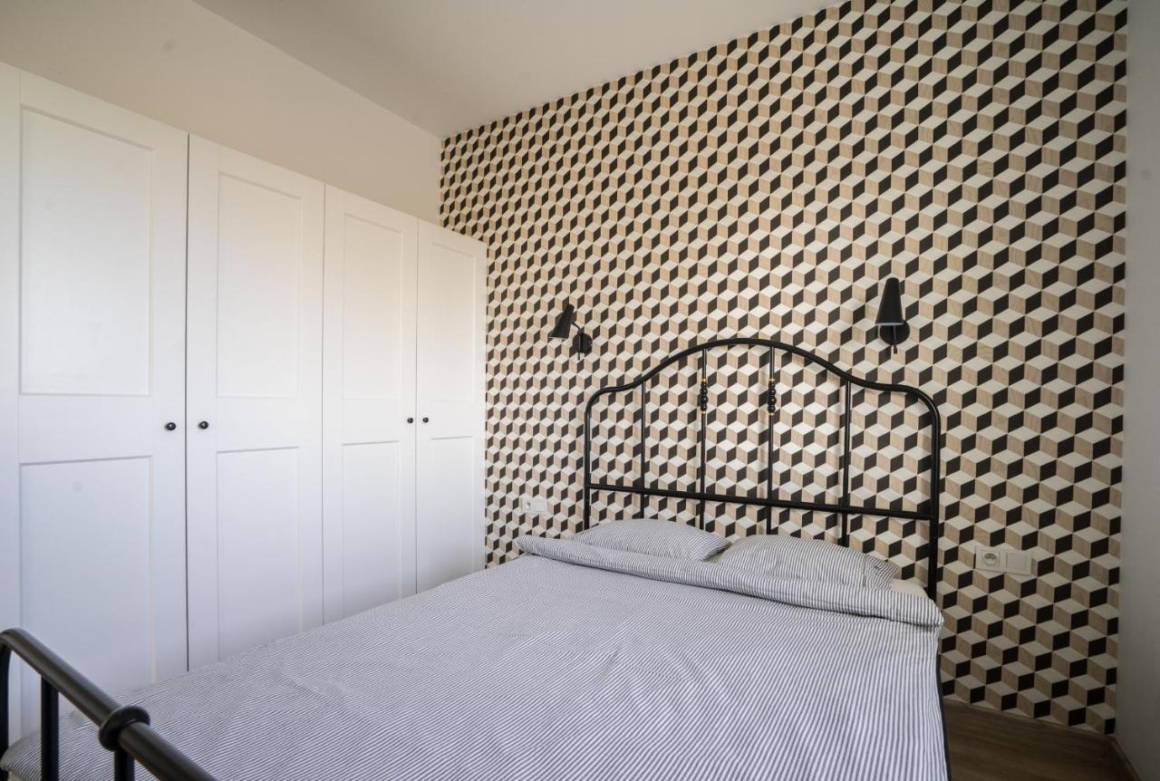 Bizapartments - Modern Flats With Parking Varsovia Exterior foto