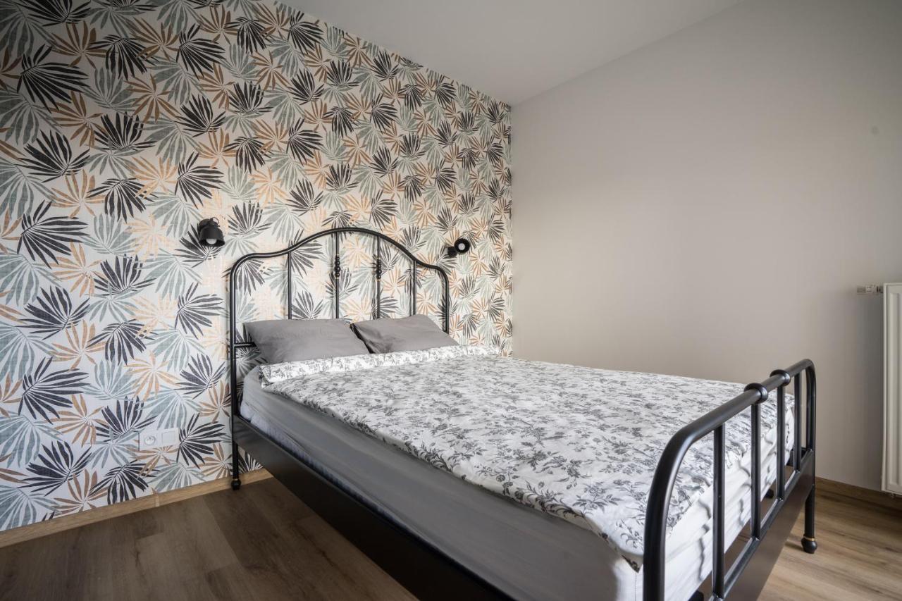 Bizapartments - Modern Flats With Parking Varsovia Exterior foto